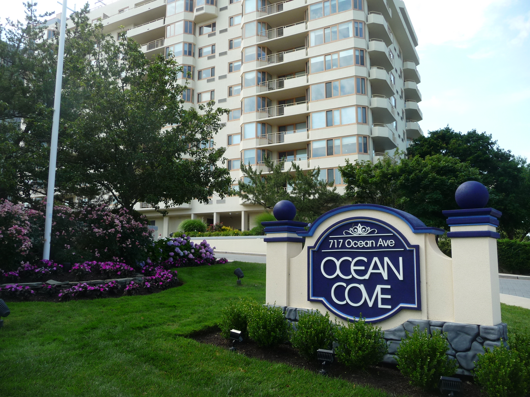 Ocean Cove Condos for Sale in Long Branch NJ 07740